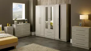 Ripon Large Mirror in Kashmir Ash (Ready Assembled)