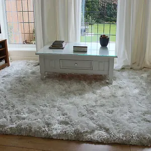 Asiatic Plush White Luxury Shaggy Polyester Rug-200cm X 300cm