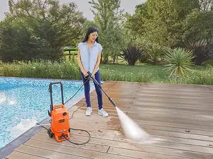 BLACK & DECKER BEPW1700 240v Power washer