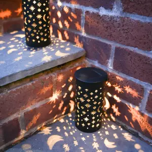 Gardenwize Pack of 4 Solar Powered Night Sky Stake Lanterns Decorative Pathway Lighting  Garden Lights