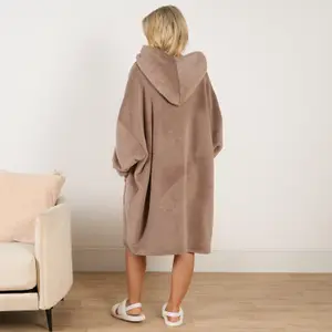 Sienna Hoodie Blanket Ultra Plush Wearable Sherpa Oversize - Mink Brown