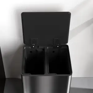 HOMCOM 2 x 30L Double Kitchen Bin, Pedal Bin with Soft-Close Lid, Black