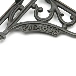 Oakcrafts - Pair of Antique Cast Iron 'GWR 1833' Shelf Brackets - 150mm x 150mm