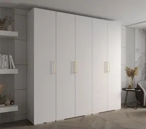 Elegant White Inova 3 Hinged Door Wardrobe W2500mm H2370mm D470mm - Versatile Storage with Gold Vertical Handles