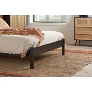 Birlea Croxley King Rattan Bed Black