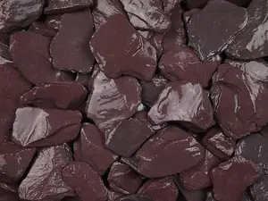 Plum Welsh Slate Chippings 40mm - 25 bag (500kg)