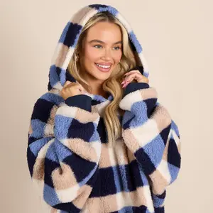 Check Fleece Hoodie Blanket Wearable Throw Soft Giant Oversized Gingham Jumper