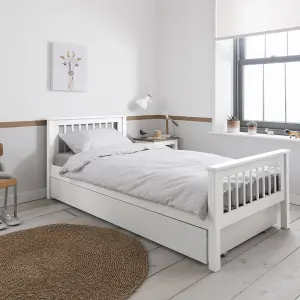 Hampshire Single Bed Frame with Olaf pull out Trundle in White