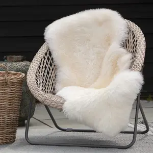 Origins Genuine Sheepskin Natural Quad