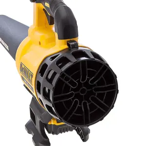 Dewalt DCM562PB 18v XR Outdoor Garden Brushless Leaf Blower Bare + Gloves