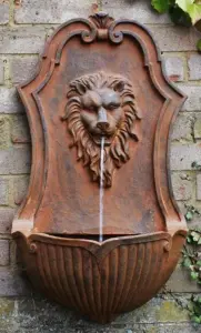 Primrose Gentle Lion Head Wall Indoor Outdoor Fountain H75cm