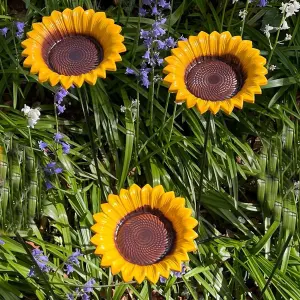 Cast Iron Wild Bird Sunflower Dish Bird Feeder (Set of 3)