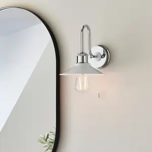 Luminosa Fiumicino Bathroom Metal Wall Lamp, Chrome Plate, Gloss White, IP44