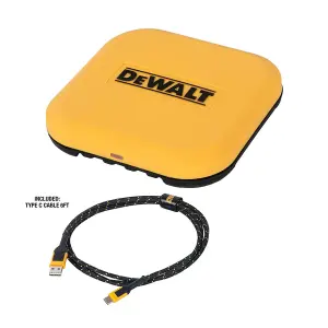 Dewalt Wireless QI Fast Charging Phone Charger Pad with Kevlar Type C USB Cable