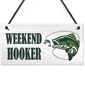 Red Ocean Funny WEEKEND HOOKER Sign Fishing Sign Fisherman Gift Fishing Gift For Him Men Novelty Gift Man Cave Garage Sign