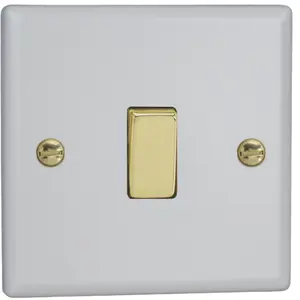 Varilight 1-Gang 10A Intermediate Rocker Switch Vogue Matt White