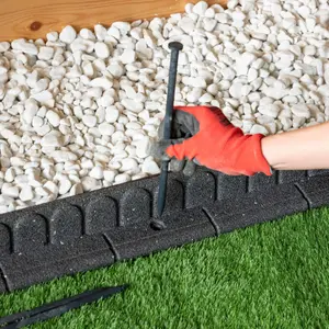 120pcs Grey Mower Edge Lawn Edging Rubber Garden Border - Half Pallet