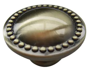 Zinc alloy Brass effect Round Pie crust Furniture Knob