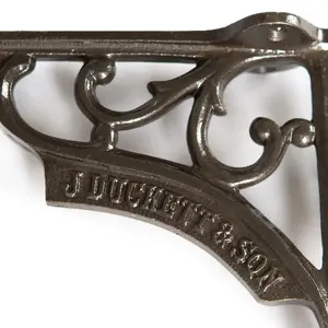 Hammer & Tongs - Ornate Iron Shelf Bracket - D150mm - Raw