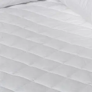 Small Double Bed DreamEasy 100% Cotton Quilted Mattress Protector