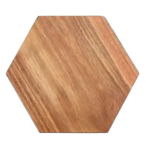 Interiors by Premier Socorro Hexagonal Black Edge Chopping Board