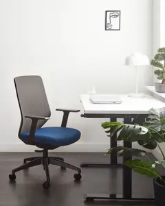 Beliani Traditional Office Chair Blue VIRTUOSO