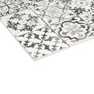 Lavandi Black & white Matt Stone effect Natural stone Mosaic tile sheet, (L)300mm (W)300mm