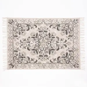 Kew 120x170cm Grey Antique Printed Rug With Tassel