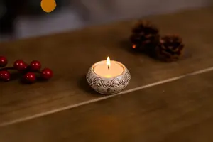 Small Round Tealight Candle Holder