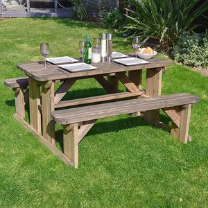 Tinwell 4ft Rounded Picnic Bench - L122 x W150 x H72 cm - Rustic Brown