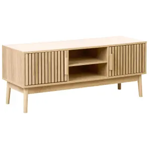 Beliani Scandinavian TV Stand Light Wood LYNWOOD