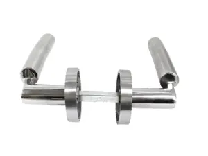 Modern Fresh Chrome Duo Verona Style Curved on Round Rose Lever Door Handles