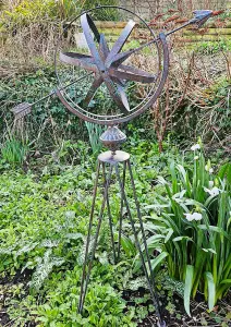 Decorative Metal Armillary Sphere Globe Garden Sculpture with Star