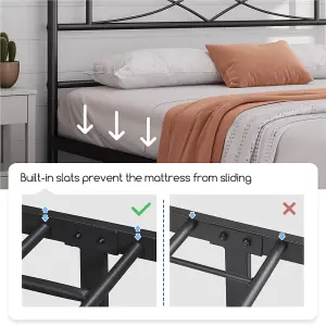 Yaheetech Black 4ft6 Double Metal Bed Frame with Curved Design Headboard and Footboard