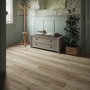 Laura Ashley Emneth Anti-glare matt Wood effect Luxury vinyl click flooring, 2.2m²