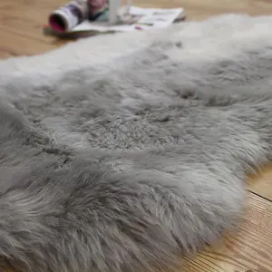 Sheepskin Silver Animal Modern Abstract Shaggy Hand Made Rug For Living Room Bedroom & Dining Room-60cm X 90cm (Single)