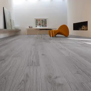 36 Pcs Grey Wood Grain Effect Peel and Stick Flooring Planks Waterproof Self Adhesive Floor Tiles 5 m² Coverage