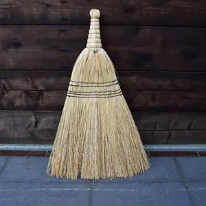 Traditional Rice Straw Broom 70 cm / 27.5" Hand Brush Natural Garden Yard Stable Sweeping American Style Brush