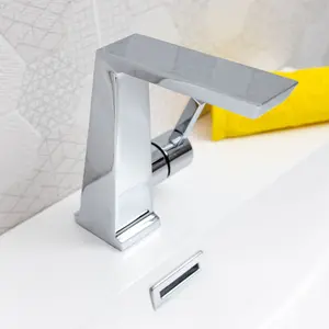 Etna Polished Chrome Deck-mounted Basin Mono Mixer Tap