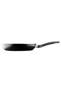 MasterChef 525502 Essential Non-Stick Frying Pan 24cm