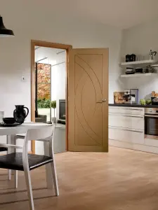 Internal Oak Treviso Door  - 1981 x 838 x 35mm (33")