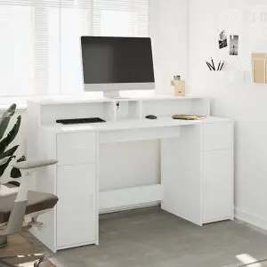 Berkfield Desk with LED Lights White 140x55x91 cm Engineered Wood