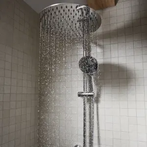 Cooke & Lewis Solani Chrome effect Thermostatic Mixer Shower