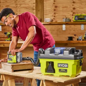 Ryobi Cordless 11L Wet & dry vacuum (Bare Tool) - RV1811-0