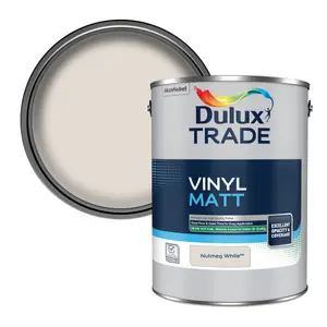 Dulux Trade Vinyl Matt Nutmeg White Velvet matt Wall paint, 5L