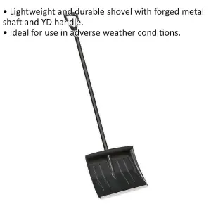 Durable 395mm Snow Shovel with Forged Metal Shaft for Easy Snow Removal