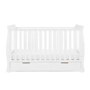 Stamford Classic Cot Bed with Cot Top Changer White