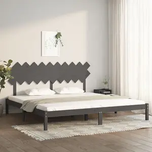 Berkfield Bed Frame Grey 200x200 cm Solid Wood