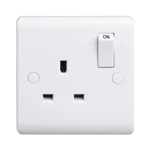 LAP Single 13A Gloss White Socket 1 pole