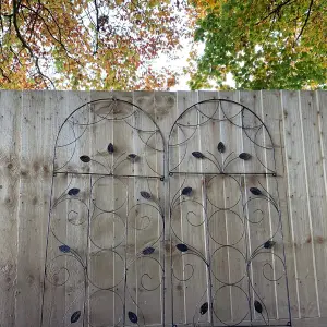 Set of 2 Leaf Design Metal Trellis (120cm x 50cm)